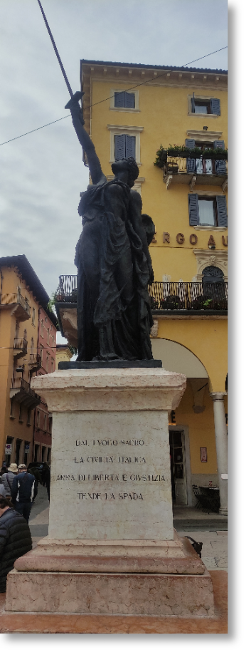 Monumento ai Caduti Monumeto ai Caduti